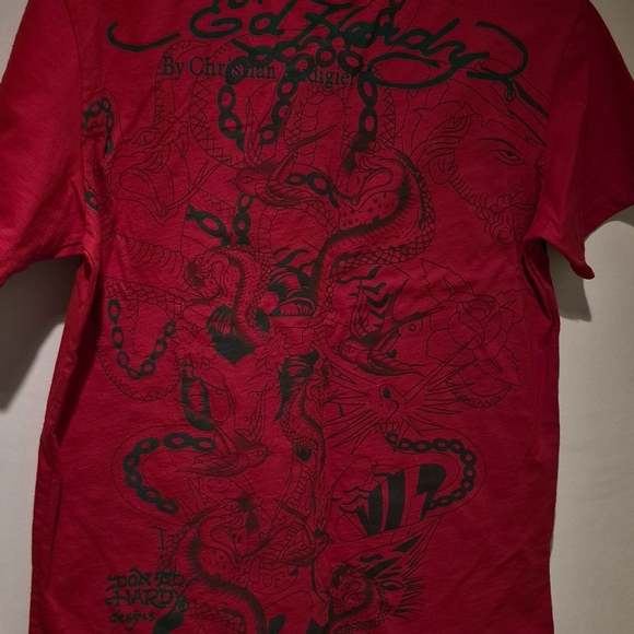Ed Hardy Red Graphic Short Sleeve Tee - Picture 4 of 4